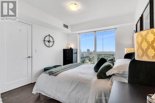 1719 - 275 Village Green Square, Toronto (Agincourt South-Malvern West), ON - Indoor Photo Showing Bedroom