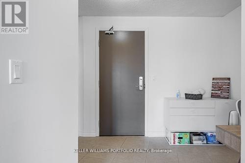 404 - 18 Valley Woods Road, Toronto (Parkwoods-Donalda), ON -  Photo Showing Other Room