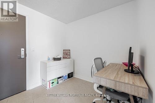 404 - 18 Valley Woods Road, Toronto, ON - Indoor