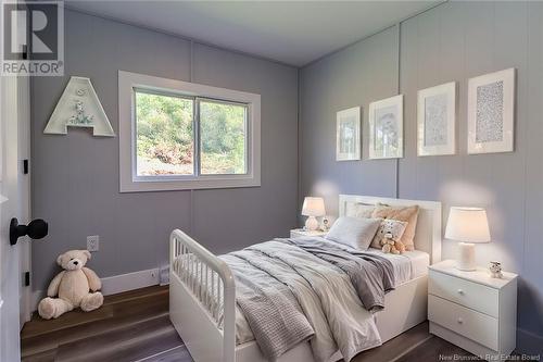 43 Second Street, Hampton, NB - Indoor Photo Showing Bedroom