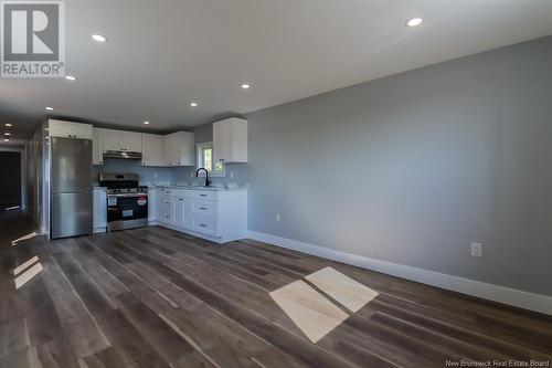 43 Second Street, Hampton, NB - Indoor Photo Showing Kitchen