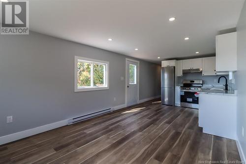 43 Second Street, Hampton, NB - Indoor Photo Showing Kitchen