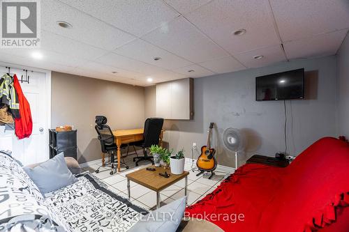 1519 Howland Avenue, London, ON - Indoor