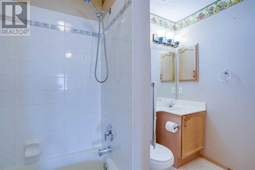 205 Coral Springs Close Ne, Calgary, AB - Indoor Photo Showing Bathroom