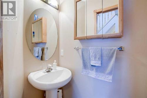 205 Coral Springs Close Ne, Calgary, AB - Indoor Photo Showing Bathroom