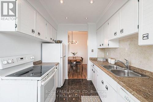 1201 - 86 Gloucester Street, Toronto (Church-Yonge Corridor), ON - Indoor Photo Showing Kitchen With Double Sink