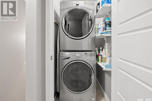 164 Newton Way, Saskatoon, SK - Indoor Photo Showing Laundry Room