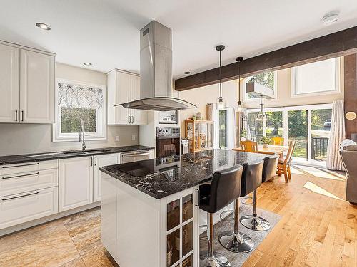 Cuisine - 562 Ch. Miller S., Magog, QC - Indoor Photo Showing Kitchen With Double Sink With Upgraded Kitchen