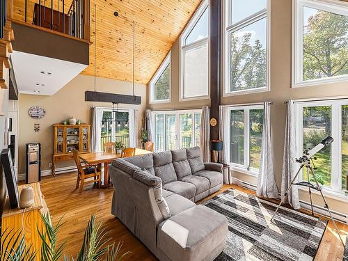 Interior - 562 Ch. Miller S., Magog, QC - Indoor Photo Showing Living Room