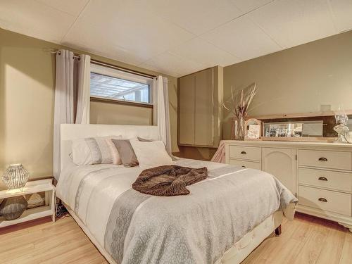 Chambre Ã  coucher principale - 1931 Rue Collet, Varennes, QC - Indoor Photo Showing Bedroom