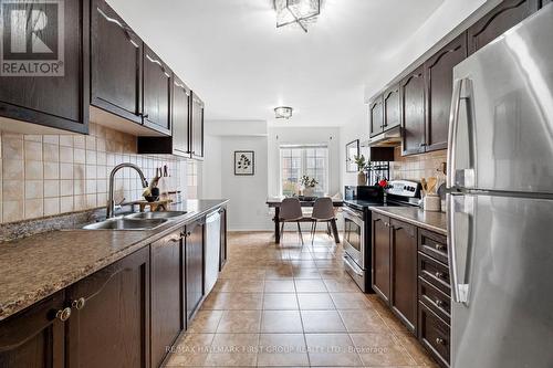 19 Edenfield Street, Brampton (Sandringham-Wellington), ON - Indoor Photo Showing Kitchen With Double Sink