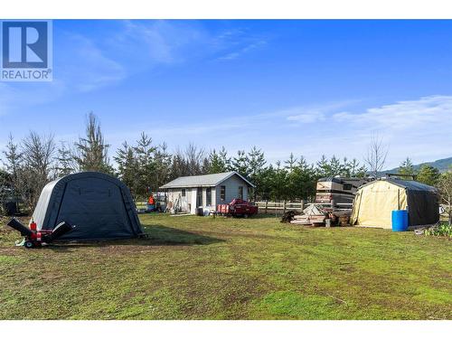 7024 Highway 97-B Highway, Salmon Arm, BC - Outdoor