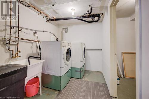 251 Metcalfe Street, Guelph, ON - Indoor Photo Showing Laundry Room