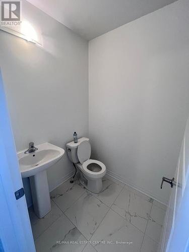 B159Ph2 - 339 Port Crescent, Welland, ON - Indoor Photo Showing Bathroom