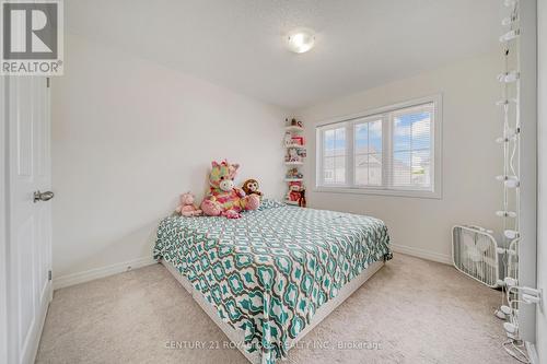 40 Brixham Lane, Brampton (Brampton North), ON - Indoor Photo Showing Bedroom