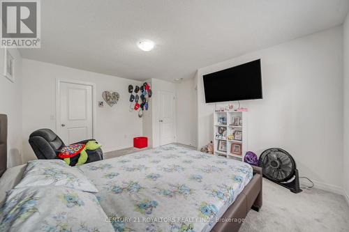 40 Brixham Lane, Brampton (Brampton North), ON - Indoor Photo Showing Bedroom