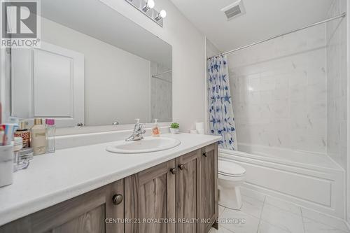 40 Brixham Lane, Brampton (Brampton North), ON - Indoor Photo Showing Bathroom