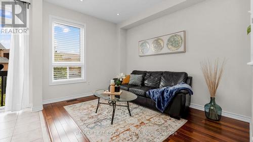 113 Nathaniel Crescent, Brampton (Bram West), ON - Indoor Photo Showing Living Room