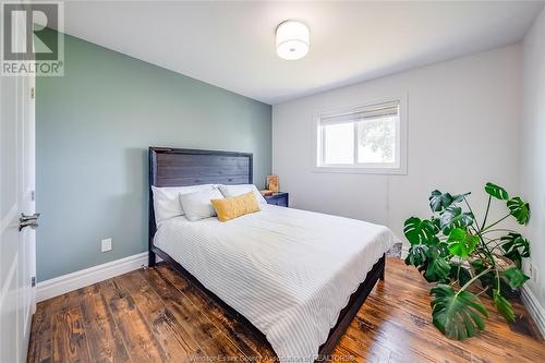 424 Rosewood Drive, Lakeshore, ON - Indoor Photo Showing Bedroom