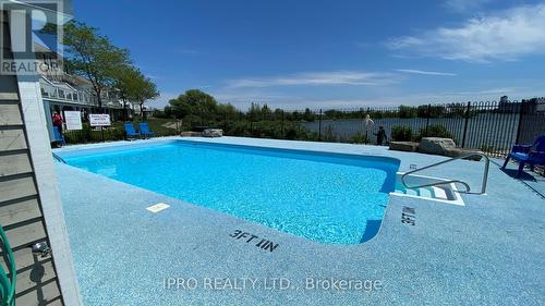 4 - 2 Cranberry Quay, Collingwood, ON - Outdoor With In Ground Pool