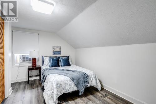 422 Victoria Avenue, Chatham, ON - Indoor Photo Showing Bedroom