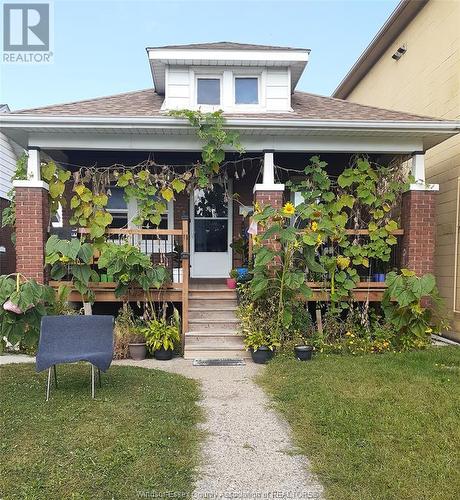 1228 Hanna Street East, Windsor, ON - Outdoor