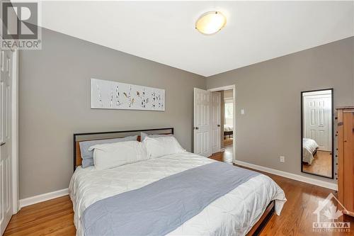 1142 Sherman Drive, Ottawa, ON - Indoor Photo Showing Bedroom