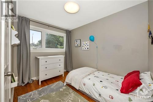 1142 Sherman Drive, Ottawa, ON - Indoor Photo Showing Bedroom