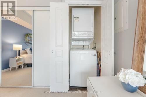 308 - 225 Webb Drive, Mississauga, ON - Indoor Photo Showing Laundry Room