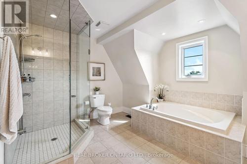 26 Mendota Road, Toronto (Stonegate-Queensway), ON - Indoor Photo Showing Bathroom