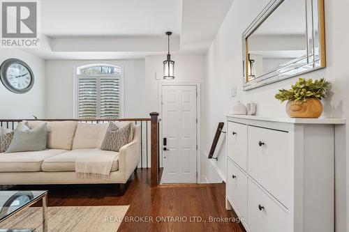 26 Mendota Road, Toronto (Stonegate-Queensway), ON - Indoor Photo Showing Living Room