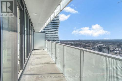 3607 - 3900 Confederation Parkway N, Mississauga, ON - Outdoor With Balcony With Exterior