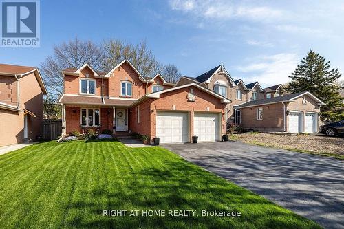 765 Barnes Crescent, Oshawa (Northglen), ON - Outdoor With Facade