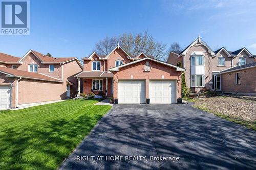 765 Barnes Crescent, Oshawa (Northglen), ON - Outdoor With Facade