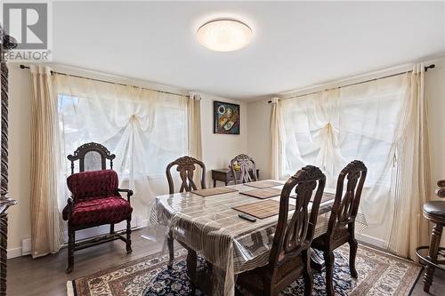 31 Chaffey Street, Brockville, ON - Indoor Photo Showing Dining Room