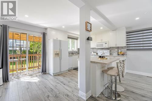 56 Grassington Crescent, Brampton, ON - Indoor Photo Showing Kitchen