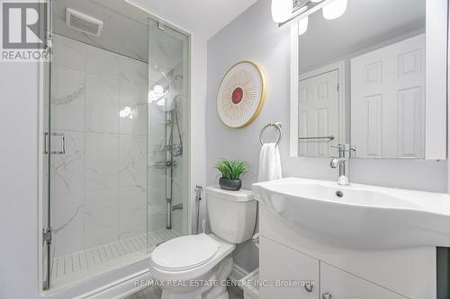 56 Grassington Crescent, Brampton (Northgate), ON - Indoor Photo Showing Bathroom