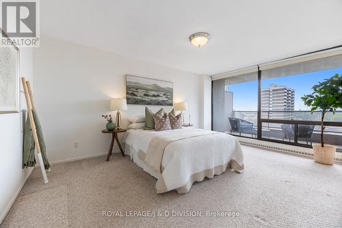 1501 - 20 Avoca Avenue, Toronto (Rosedale-Moore Park), ON - Indoor Photo Showing Bedroom