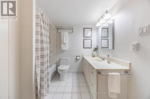 1501 - 20 Avoca Avenue, Toronto (Rosedale-Moore Park), ON - Indoor Photo Showing Bathroom