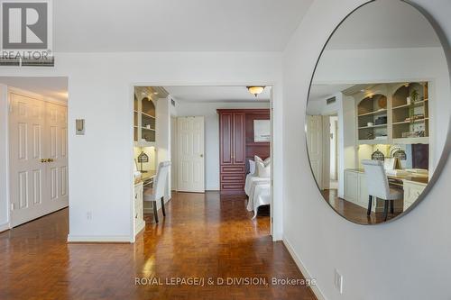 1501 - 20 Avoca Avenue, Toronto, ON - Indoor Photo Showing Other Room