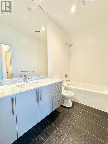 2012 - 35 Bastion Street, Toronto, ON - Indoor Photo Showing Bathroom