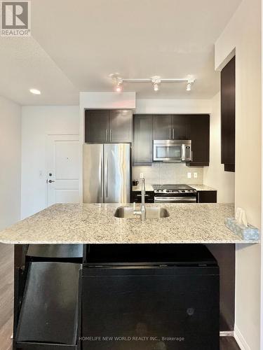 2012 - 35 Bastion Street, Toronto, ON - Indoor Photo Showing Kitchen With Double Sink With Upgraded Kitchen