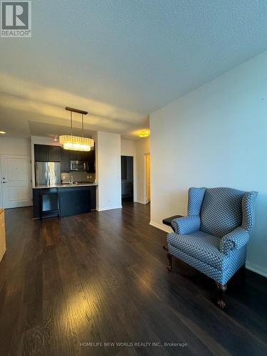 2012 - 35 Bastion Street, Toronto, ON - Indoor Photo Showing Living Room