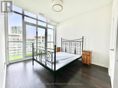 2012 - 35 Bastion Street, Toronto, ON - Indoor Photo Showing Bedroom