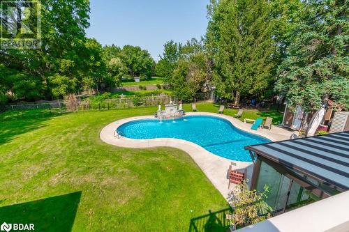 6949 Thorold Stone Road, Niagara Falls, ON - Outdoor With In Ground Pool With Backyard