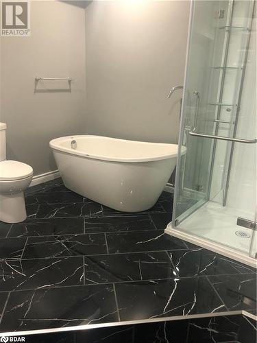 6949 Thorold Stone Road, Niagara Falls, ON - Indoor Photo Showing Bathroom