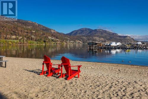 1671 Harbour View Crescent, Kelowna, BC - Outdoor With Body Of Water With View