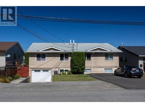 946 Fernie Road, Kamloops, BC - Outdoor With Facade