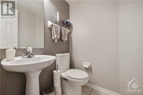 94 Trump Avenue, Ottawa, ON - Indoor Photo Showing Bathroom