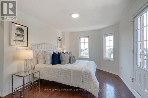 12 - 2614 Dashwood Drive, Oakville, ON - Indoor Photo Showing Bedroom